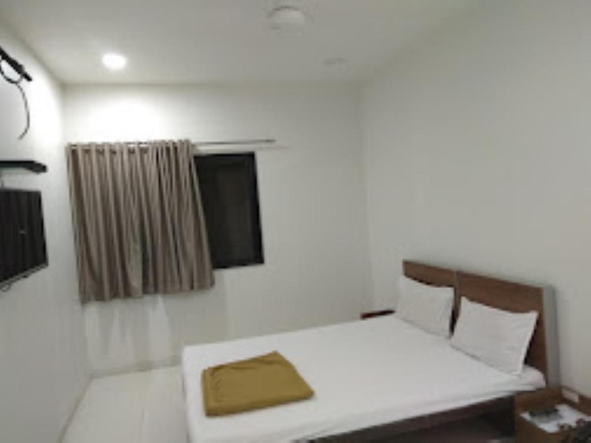Hotel Avanti, Nashik Exterior photo